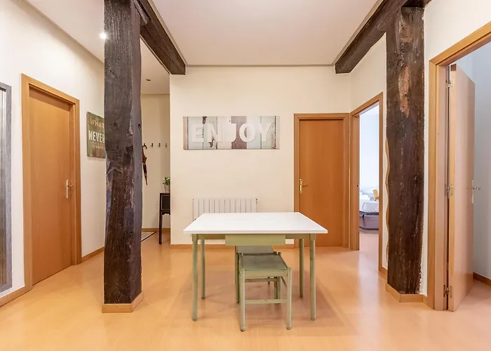 Acogedor A Un Paso Del Casco Viejo * Bilbao